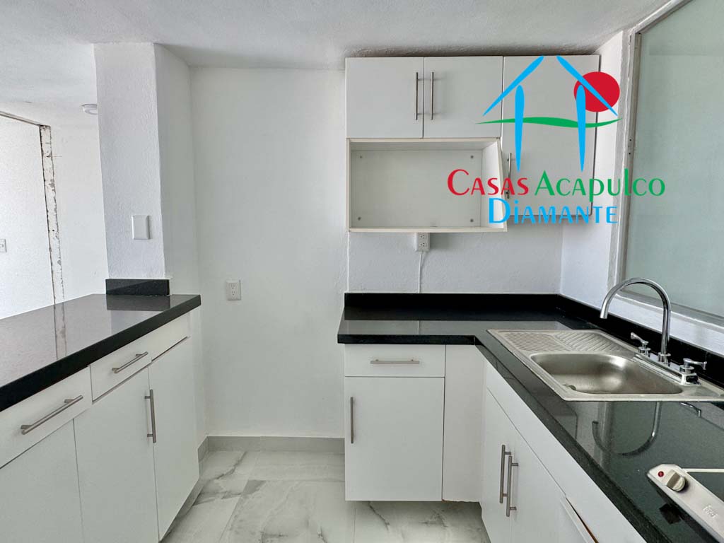 Sol y Mar B 1202 - Cocina 4